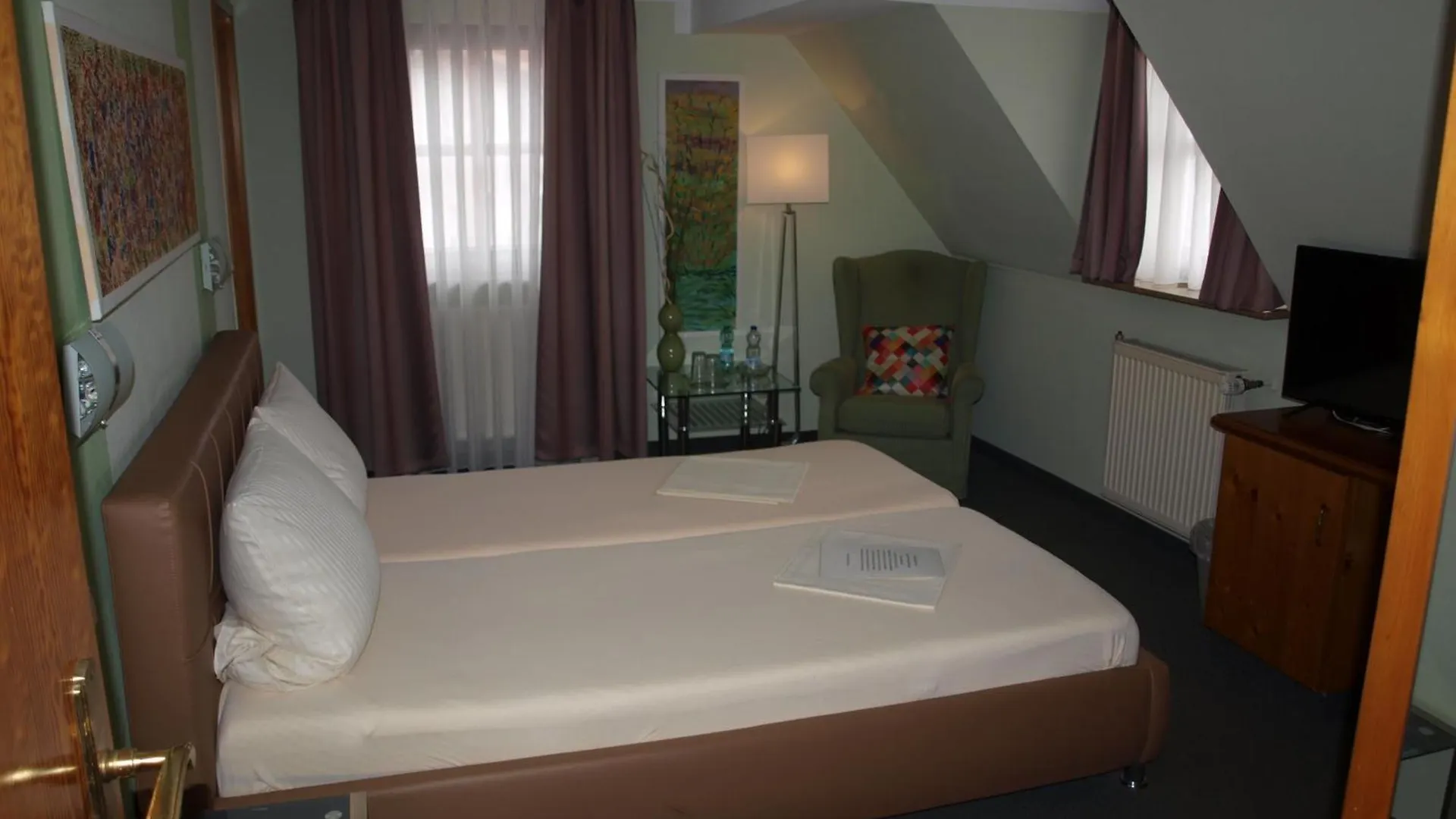 Gaestehaus Engelgasse Herzogenaurach 3*,  Německo